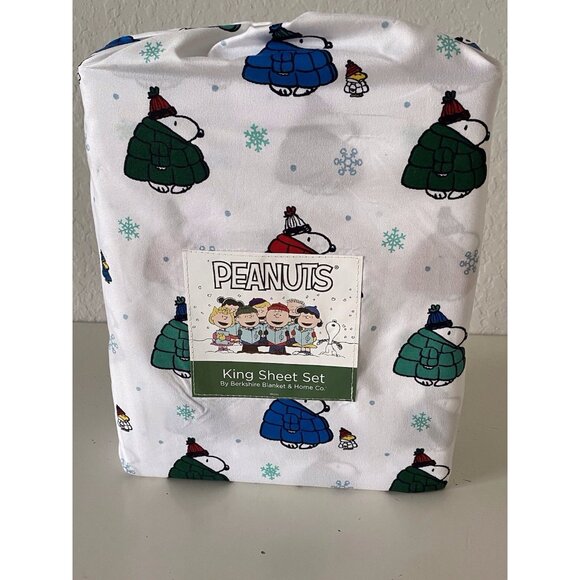 Peanuts Snoopy Puffy Puffer Coat Jacket Sheet Set KING SIZE Multicolor Soft NEW - Picture 1 of 12